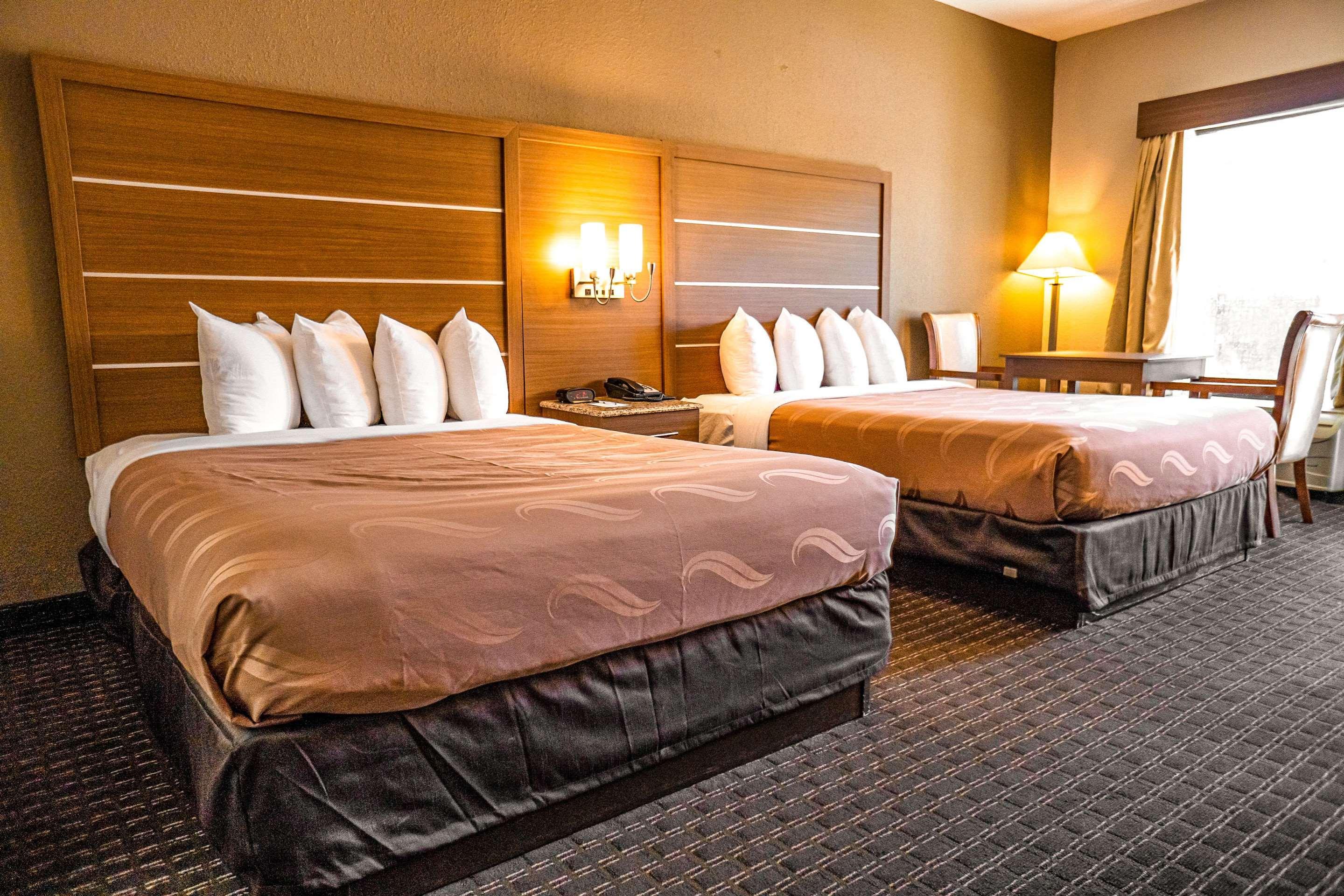 Quality Inn & Suites Near Six Flags - Austell Bagian luar foto